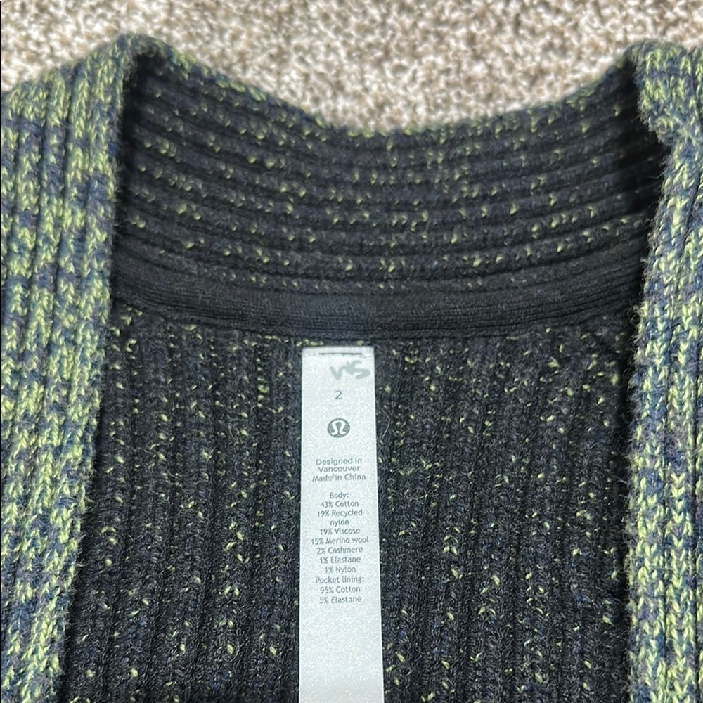 Lululemon Cotton-Cashmere Blend Sweater Cardigan Wrap Green Black Size 2 - Picture 9 of 12